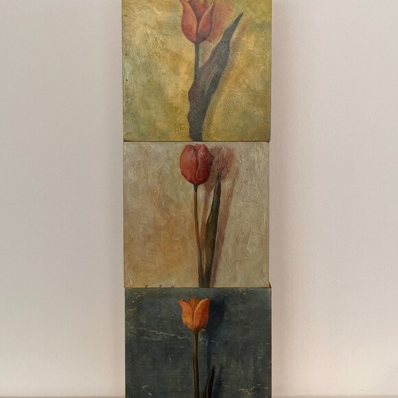 Trio of Single Tulips - Made by The Tulip Box  Montreal QC - On Wooden Block Fra - Picture 4 of 16